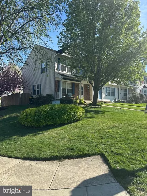 8199 Woodland Ln, Chesapeake Beach, MD 20732