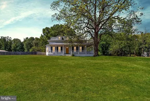 2575 Hallowing Point Rd, Prince Frederick, MD 20678