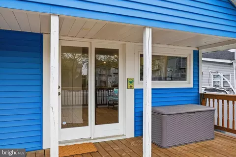 Exterior - 8329 Bayside Rd, Chesapeake Beach, MD 20732 photo 6 of 11