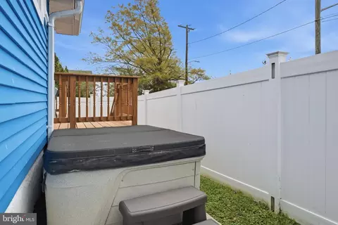 Exterior - 8329 Bayside Rd, Chesapeake Beach, MD 20732 photo 8 of 11