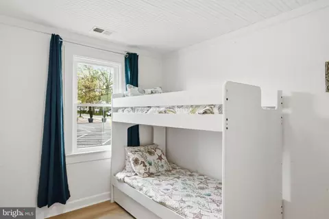 Bedroom - 8329 Bayside Rd, Chesapeake Beach, MD 20732 photo 5 of 5