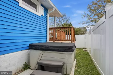 Exterior - 8329 Bayside Rd, Chesapeake Beach, MD 20732 photo 7 of 11