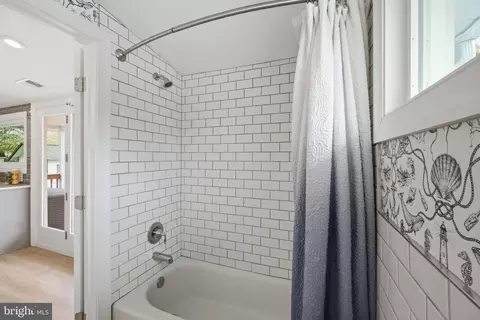 Bath - 8329 Bayside Rd, Chesapeake Beach, MD 20732 photo 2 of 3
