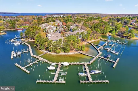 733 Runabout Loop #733, Solomons, MD 20688