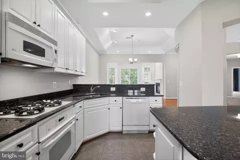 Kitchen - 733 Runabout Loop #733, Solomons, MD 20688 photo 5 of 5