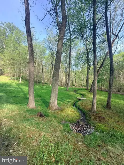 2033 Boyds Trl, Owings, MD 20736