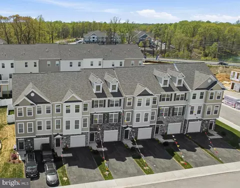 104 Potomac Ct, Prince Frederick, MD 20678