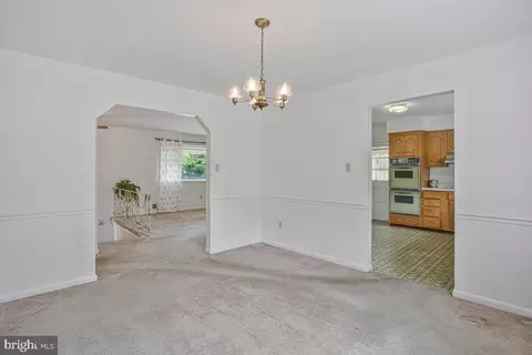 Dining - 10700 Ward Rd, Dunkirk, MD 20754 photo 2 of 2