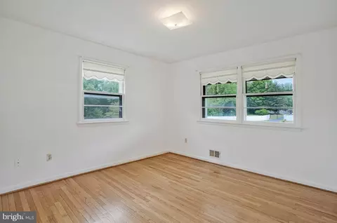 Bedroom - 10700 Ward Rd, Dunkirk, MD 20754 photo 2 of 4