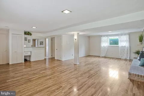 Living - 10700 Ward Rd, Dunkirk, MD 20754 photo 5 of 6