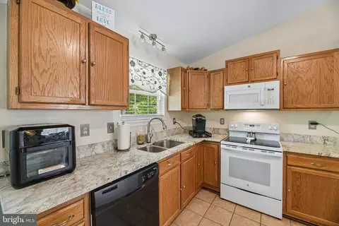 Kitchen - 11533 Bootstrap Trl, Lusby, MD 20657 photo 1 of 1