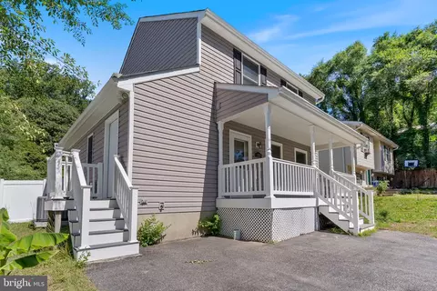 Exterior - 8305 Circle Dr, Lusby, MD 20657 photo 3 of 8