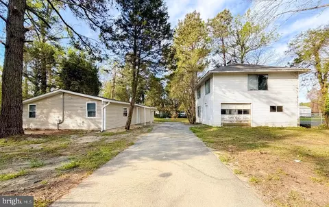 10955 Elm Dr, Lusby, MD 20657