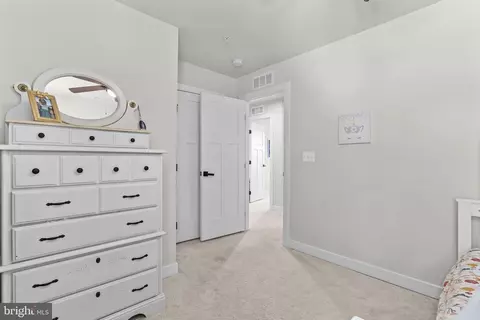 Bedroom - 2944 Heritage Dr, Chesapeake Beach, MD 20732 photo 4 of 13