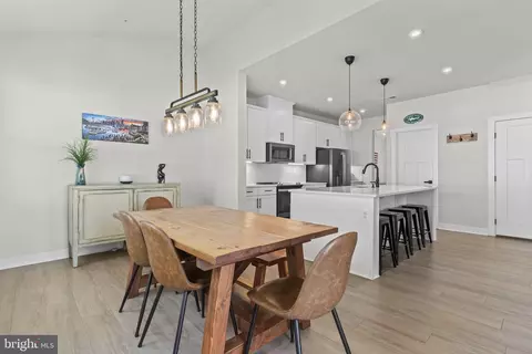 Dining - 2944 Heritage Dr, Chesapeake Beach, MD 20732 photo 3 of 3