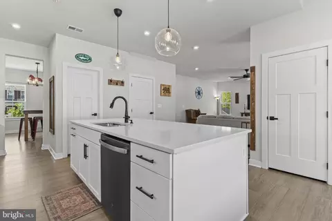 Entry Way - 2944 Heritage Dr, Chesapeake Beach, MD 20732 photo 8 of 15