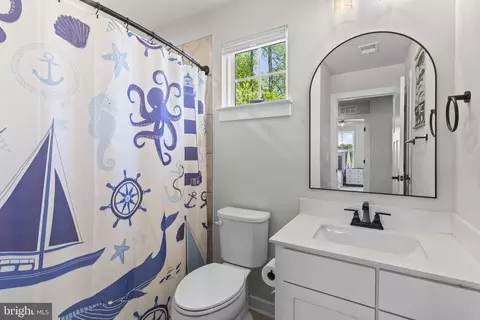 Bath - 2944 Heritage Dr, Chesapeake Beach, MD 20732 photo 1 of 4