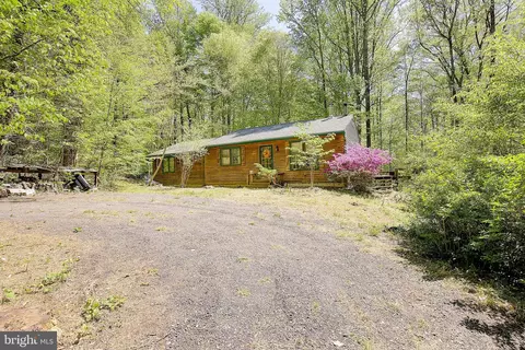 Exterior - 2050 Mccracken Dr, Dunkirk, MD 20754 photo 4 of 12