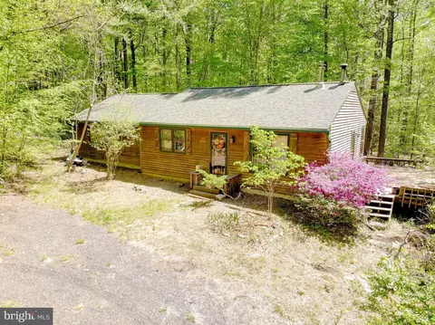 Exterior - 2050 Mccracken Dr, Dunkirk, MD 20754 photo 8 of 12