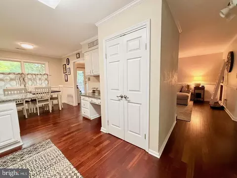 Entry Way - 14318 Pennington Ct #113, Solomons, MD 20688 photo 2 of 4