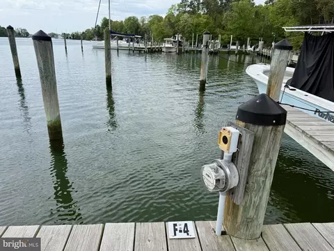 Exterior - 14318 Pennington Ct #113, Solomons, MD 20688 photo 8 of 9