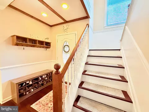 Entry Way - 14318 Pennington Ct #113, Solomons, MD 20688 photo 3 of 4