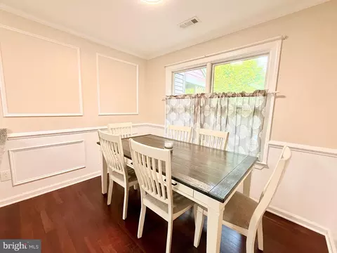Dining - 14318 Pennington Ct #113, Solomons, MD 20688 photo 1 of 1