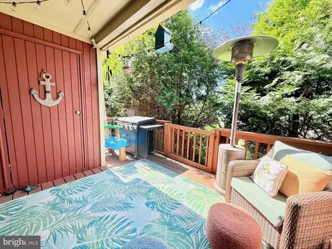 Exterior - 14318 Pennington Ct #113, Solomons, MD 20688 photo 4 of 9