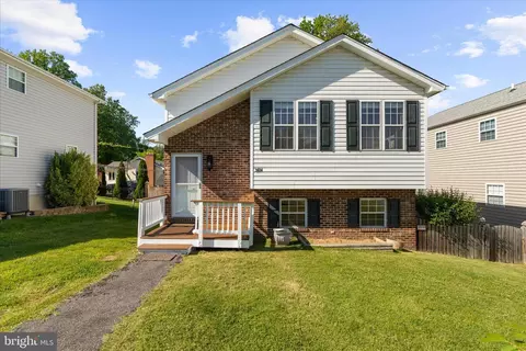 3614 8th St, North Beach, MD 20714