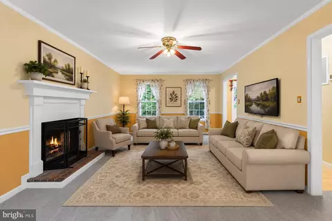 1206 Cordova Dr, Lusby, MD 20657