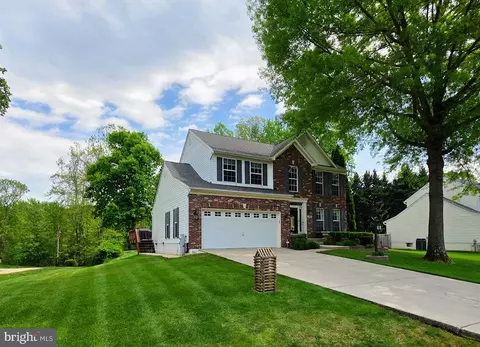 2465 Woodland Ct, Chesapeake Beach, MD 20732