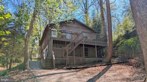 5860 Lilac Cir, Saint Leonard, MD 20685