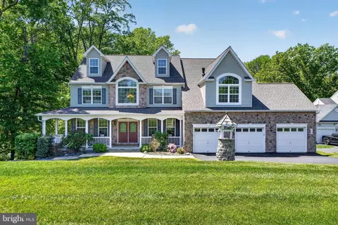 3640 Estelle Ct, Chesapeake Beach, MD 20732