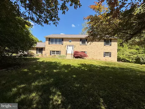 1620 Meadow Oaks Ln, Huntingtown, MD 20639