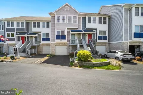 8048 Windward Key Dr, Chesapeake Beach, MD 20732