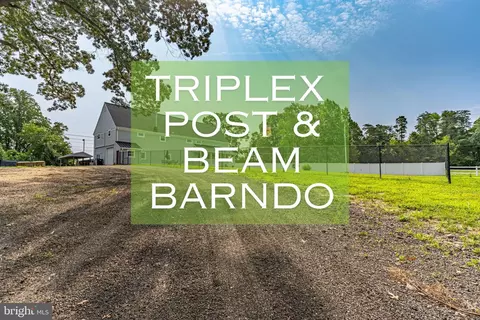 920 Woods Rd, Saint Leonard, MD 20685