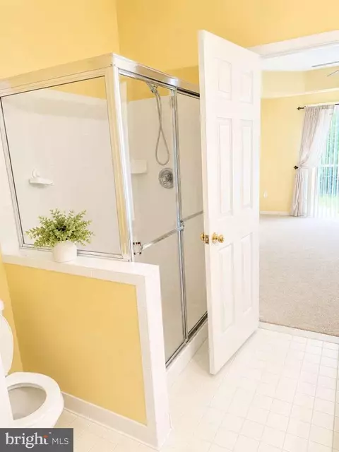 Bath - 629 Ruxton Rd #74, Solomons, MD 20688 photo 1 of 4