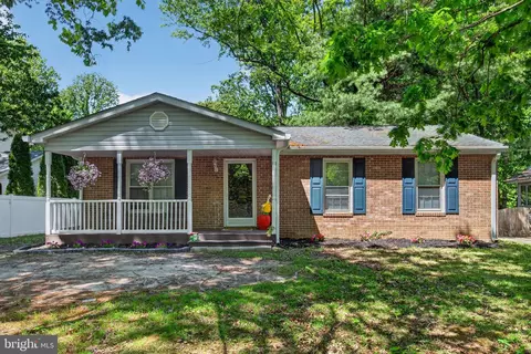 11789 Little Cove Point Rd, Lusby, MD 20657
