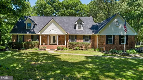 600 Pasture Pl, Prince Frederick, MD 20678