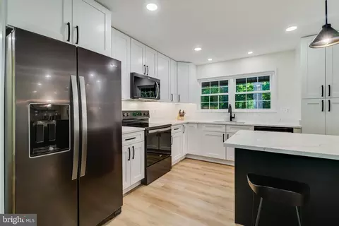 Kitchen - 9617 Cortland Ln, Dunkirk, MD 20754 photo 2 of 6