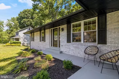 Exterior - 9617 Cortland Ln, Dunkirk, MD 20754 photo 6 of 11