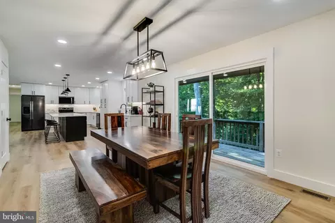 Dining - 9617 Cortland Ln, Dunkirk, MD 20754 photo 6 of 6