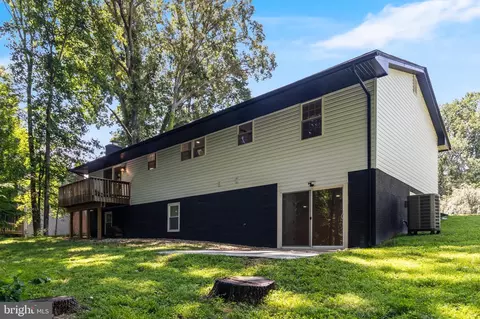 Exterior - 9617 Cortland Ln, Dunkirk, MD 20754 photo 4 of 11