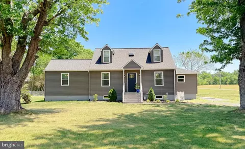 4985 Solomons Island Rd, Huntingtown, MD 20639