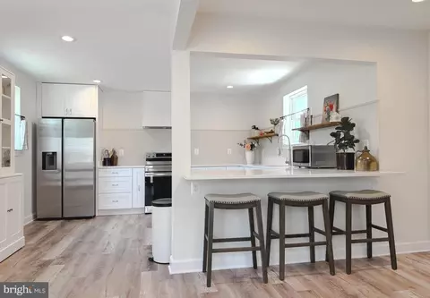 4985 Solomons Island Rd, Huntingtown, MD 20639