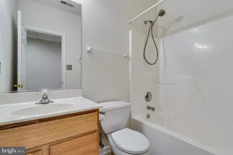 Bath - 12310 Longleaf Ln, Dunkirk, MD 20754 photo 8 of 8