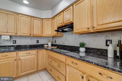Kitchen - 12310 Longleaf Ln, Dunkirk, MD 20754 photo 3 of 8