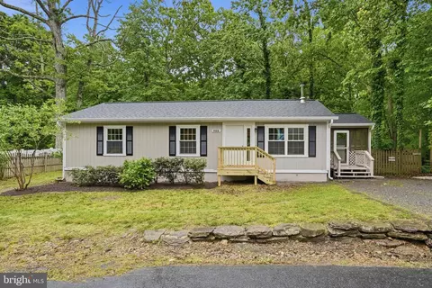 455 Tumbleweed Trl, Lusby, MD 20657