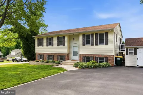 4002 13th St, Chesapeake Beach, MD 20732