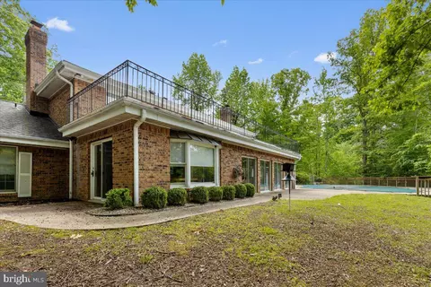 Exterior - 3901 Lakeside Ct, Dunkirk, MD 20754 photo 10 of 11